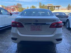 نيسان سنترا